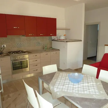 Feriehus Casa Cuore L.altra.... *