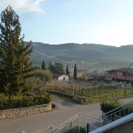 Feriehus Casa Cuore L.altra.... Negrar